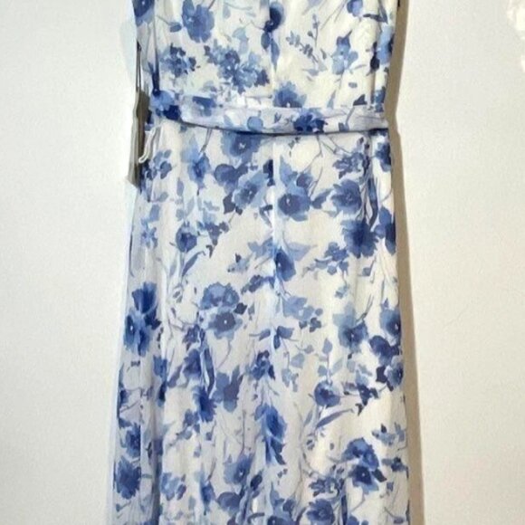 ✨ NWT Karl Lagerfeld Women's White Blue Floral V-Neck A-Line Dress Sz 2 - Picture 2 of 4